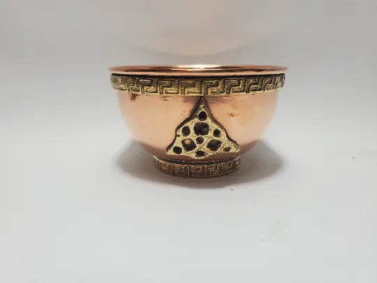 Copper Offering Bowl - Triquetra Copper Offering Bowl - Triquetra - Energy Direction, Healing, Luck In Spyrit Metaphysical