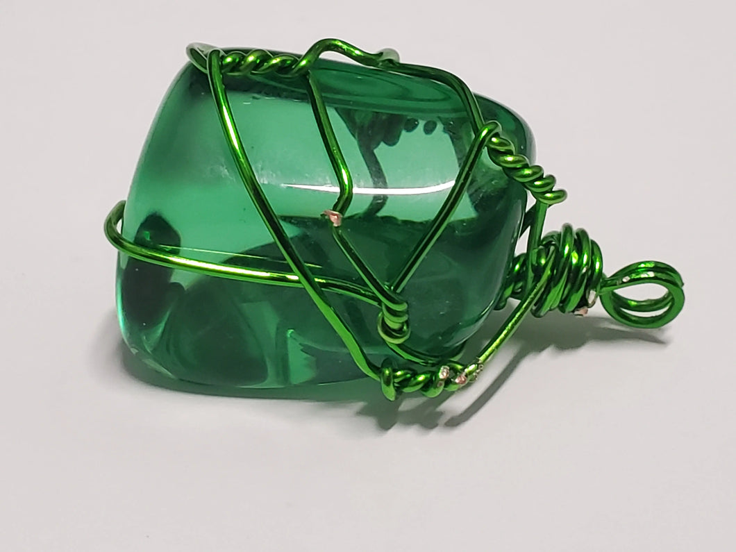 Green Obsidian Crystal Pendant In Spyrit Metaphysical