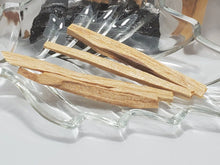 Load image into Gallery viewer, Palo Santo Stick Bundles - Cleanser, Removed Unwanted Negative Energy In Spyrit Metaphysical
